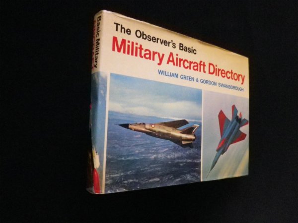 画像1: Mikitary Aircraft Directory（Frederick Warne） (1)